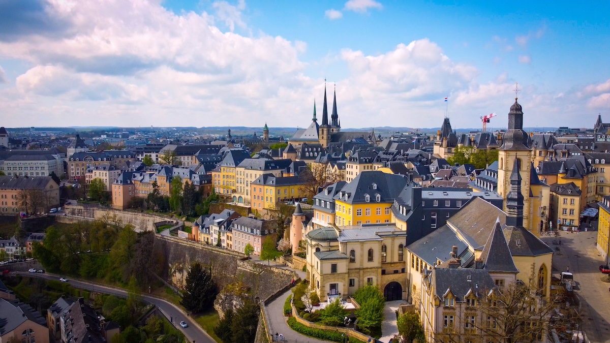 Übersetzungsbüro Luxemburg – Übersetzer für beglaubigte Übersetzung Deutsch Englisch und Dokumente in Luxemburg