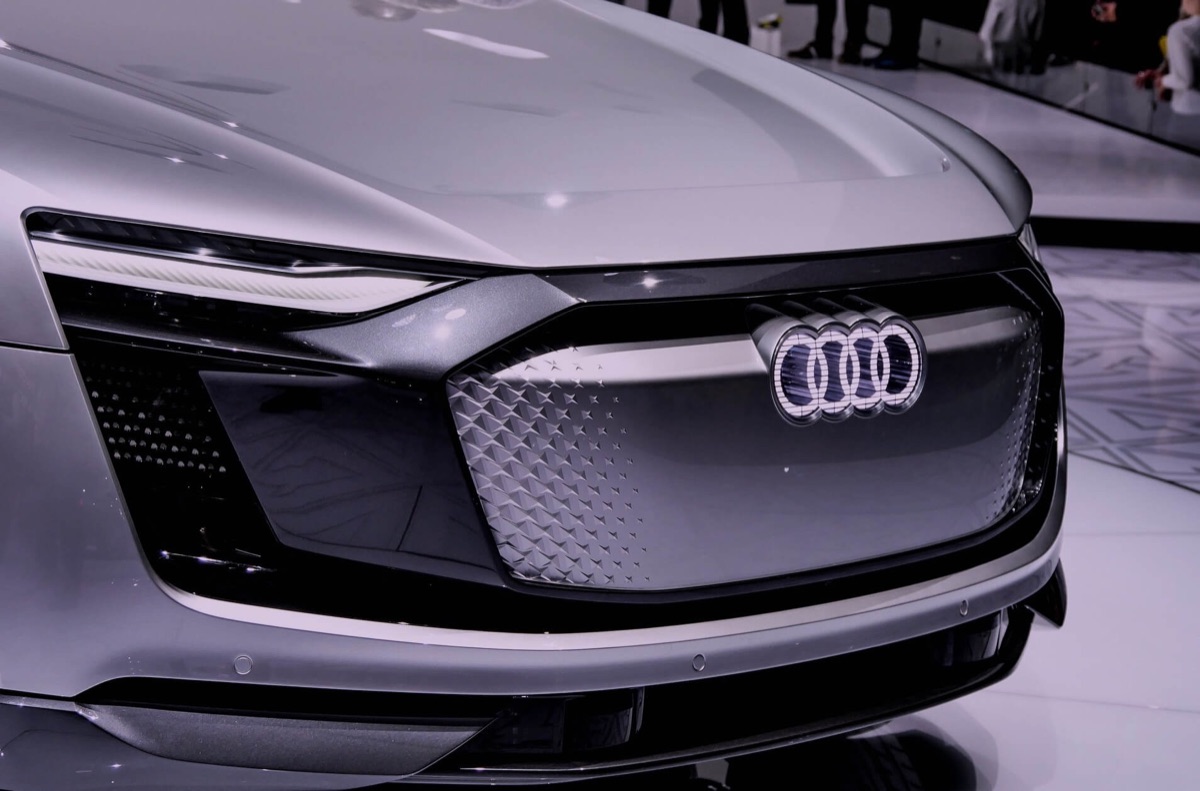 Automotive-Fachübersetzung – Übersetzungen für Auto- und Zulieferer der Automobilbranche durch Übersetzer für Deutsch, Englisch und 75 weitere Sprachen